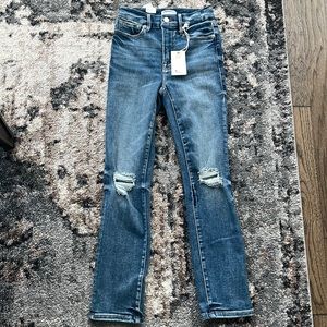 Good American Good Legs Stovepipe Jeans